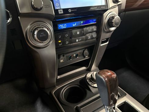 Used 2020 Toyota 4Runner Limited image 75