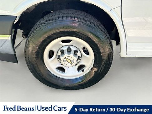 Used 2024 Chevrolet Express 2500 w/ Driver Convenience Package RWD image 29
