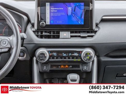 Certified 2025 Toyota RAV4 XLE AWD/4WD image 29