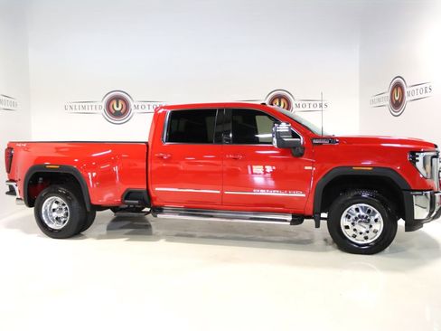 Used 2026 GMC Sierra 3500 SLE w/ SLE Value Package AWD/4WD image 5