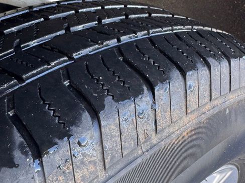 Used 2020 Chevrolet Silverado 1500 LT image 26