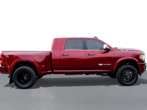 Used 2022 RAM 3500 Limited image 6