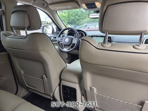 Used 2022 Jeep Grand Cherokee Laredo E RWD image 15
