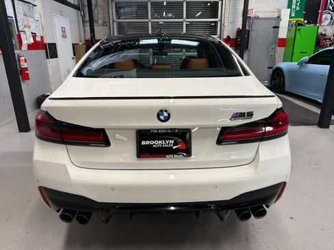 Used 2023 BMW M5 image 6