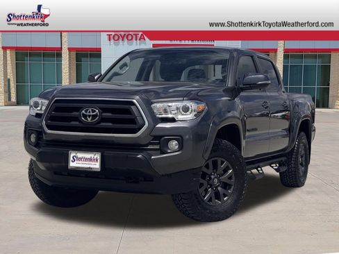 Used 2023 Toyota Tacoma SR5 w/ Technology Package AWD/4WD image 1