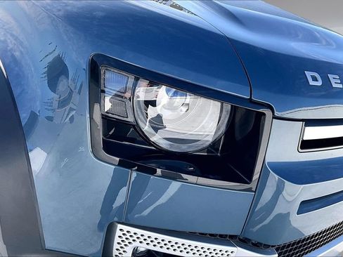 Certified 2023 Land Rover Defender 110 S AWD/4WD image 30