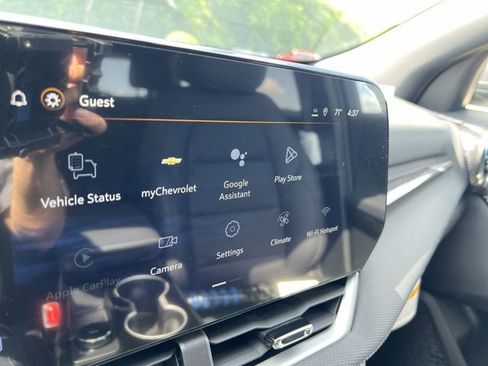 New 2026 Chevrolet Equinox LT w/ Convenience Package II image 14