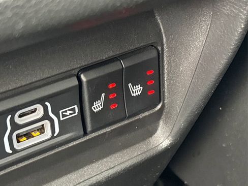 Used 2024 Jeep Grand Cherokee Limited 4xe image 38