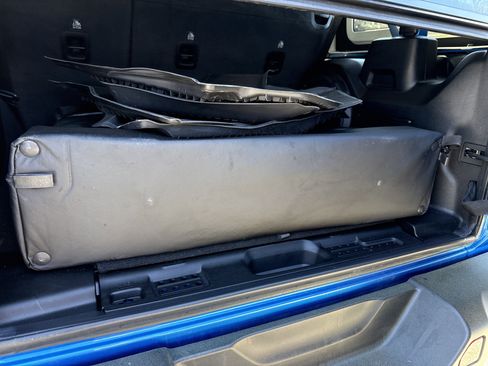 Used 2022 Jeep Wrangler Unlimited Rubicon w/ LED Lighting Group image 21