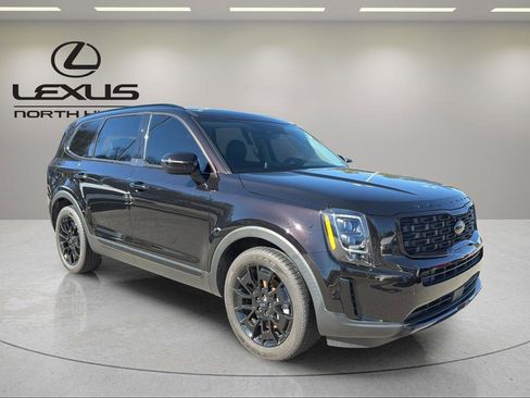 Used 2021 Kia Telluride EX w/ EX Premium Package image 4