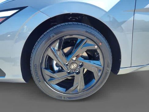 New 2026 Hyundai Elantra Sport FWD image 10