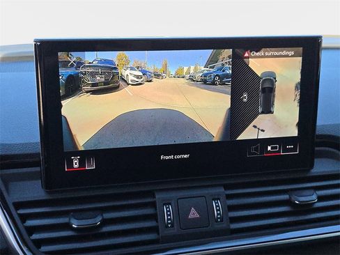 Certified 2025 Audi Q5 2.0T Premium Plus image 26