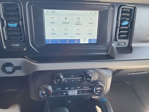 Used 2021 Ford Bronco Black Diamond AWD/4WD image 19