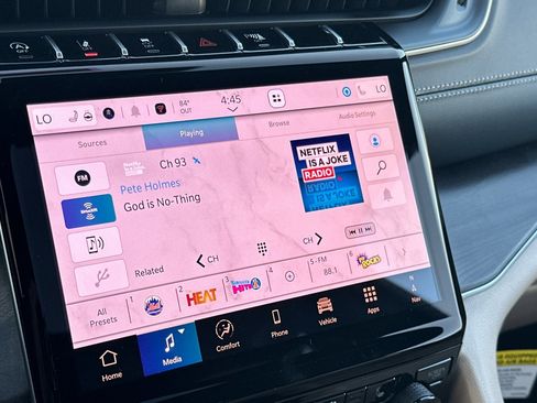 New 2025 Jeep Grand Cherokee Limited w/ Luxury Tech Group II image 18