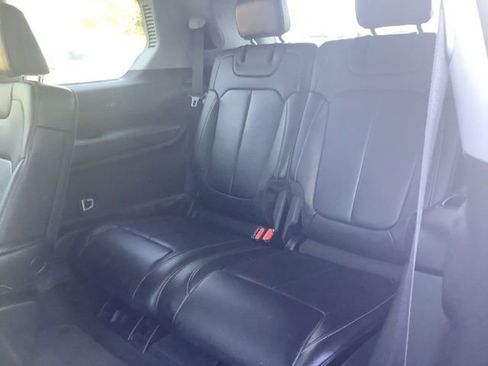 Used 2022 Jeep Grand Cherokee L Limited image 37