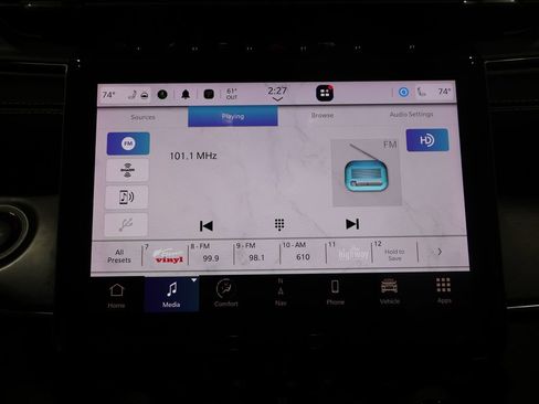 Used 2023 Jeep Grand Cherokee L Limited w/ Luxury Tech Group II image 35