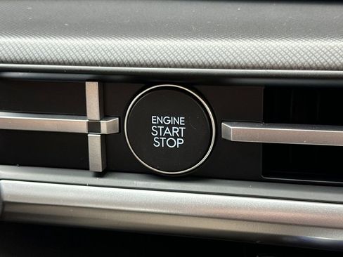 New 2026 Hyundai Santa Fe SE image 20