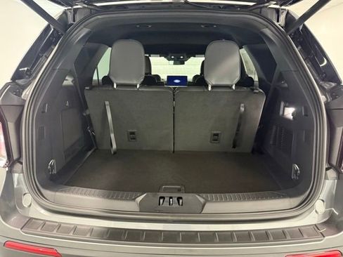 New 2026 Ford Explorer ST-Line RWD image 8