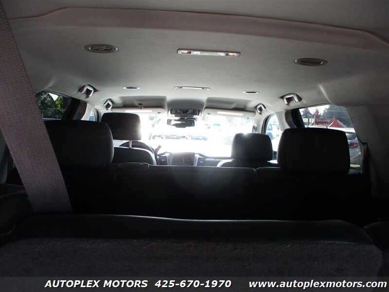 Used 2016 Chevrolet Suburban LT AWD/4WD image 15