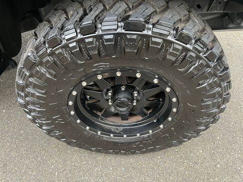 Used 2014 Ford F150 Raptor w/ Equipment Group 801A Luxury AWD/4WD image 17