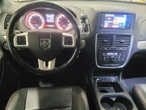 Used 2019 Dodge Grand Caravan GT FWD image 22