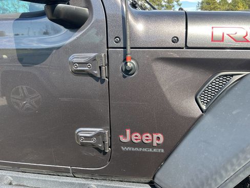 Used 2019 Jeep Wrangler Rubicon w/ Steel Bumper Group image 29