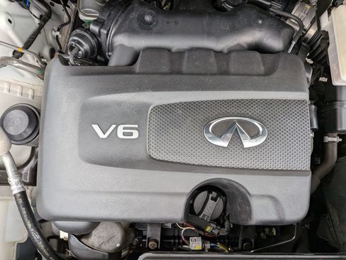 Used 2023 Nissan Pathfinder Platinum w/ Cargo Package AWD/4WD image 14