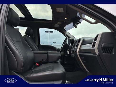 Used 2021 Ford F250 Lariat image 19