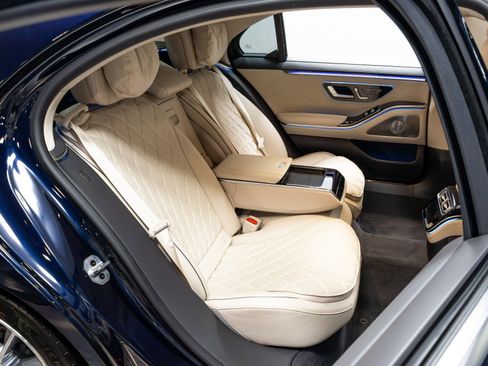 Used 2023 Mercedes-Benz S 580 4MATIC Sedan image 29
