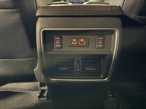 Used 2024 Nissan Murano Platinum image 34