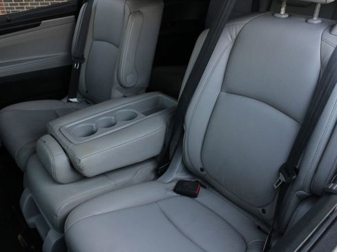 Used 2018 Honda Odyssey EX-L image 17