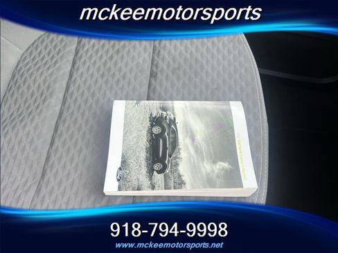 Used 2021 Ford Escape SE image 16