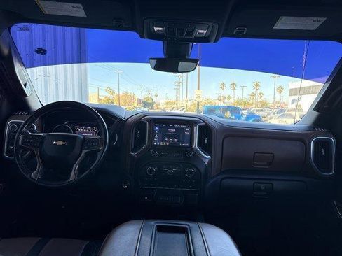 Used 2019 Chevrolet Silverado 1500 High Country w/ Technology Package image 38