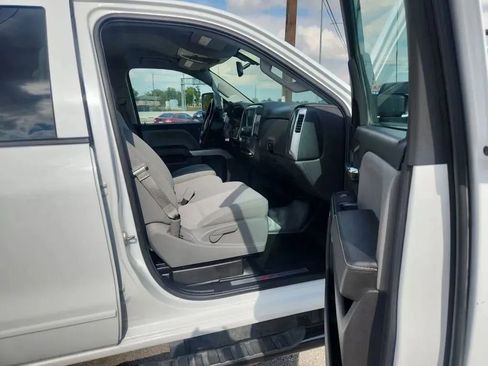 Used 2016 Chevrolet Silverado 2500 LT w/ LT Fleet Convenience Package AWD/4WD image 17