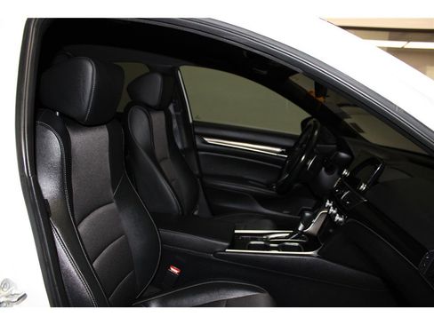 Used 2022 Honda Accord Sport image 25