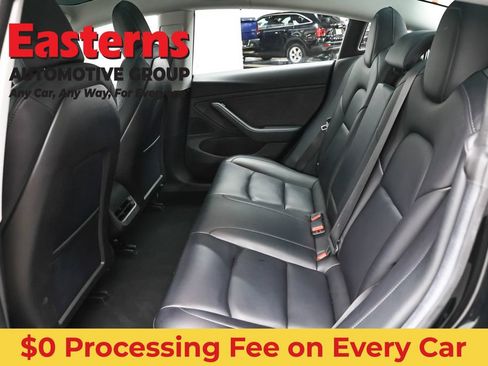 Used 2018 Tesla Model 3 RWD image 16