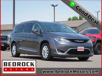 Used 2018 Chrysler Pacifica Touring-L Plus w/ Advanced Safetytec Group FWD video 1