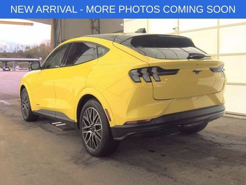 Used 2025 Ford Mustang Mach-E Premium AWD/4WD image 4