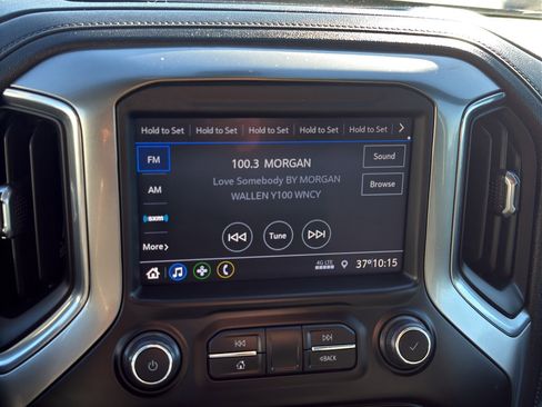 Used 2022 Chevrolet Silverado 1500 RST image 21