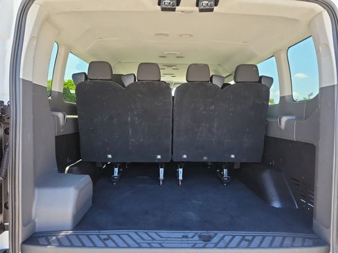 Used 2024 Ford Transit 350 XLT RWD image 11