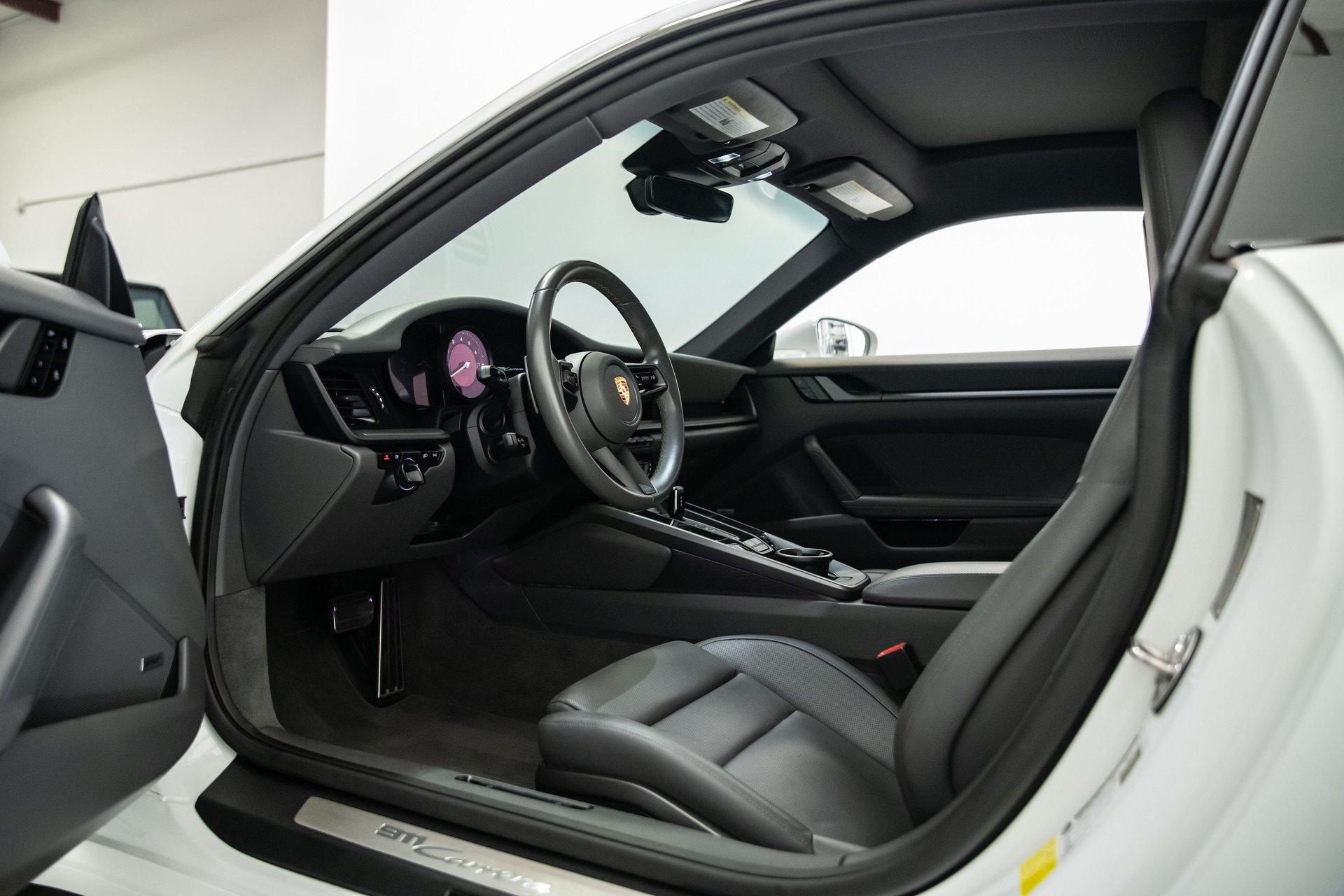 Used 2021 Porsche 911 Carrera image 10