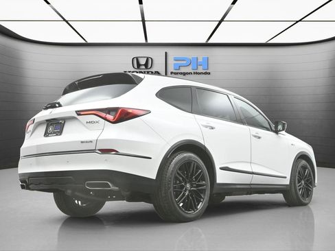 Used 2025 Acura MDX A-Spec image 33