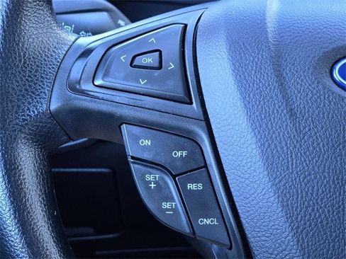 Certified 2024 Ford Edge SE w/ Black Appearance Package image 19