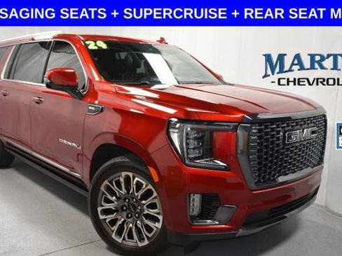 Used 2024 GMC Yukon XL Denali Ultimate AWD/4WD image 1