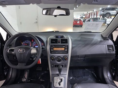 Used 2012 Toyota Corolla S image 14