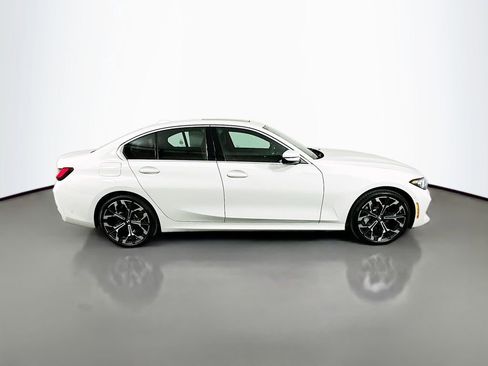 Used 2026 BMW 330i Sedan w/ Premium Package image 4