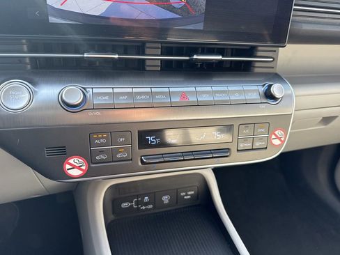 Certified 2024 Hyundai Kona SEL image 16