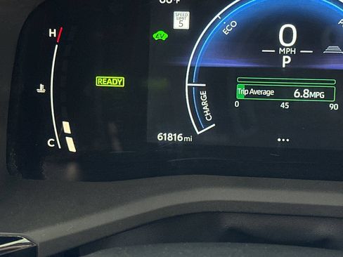 Used 2025 Toyota Camry LE FWD image 24