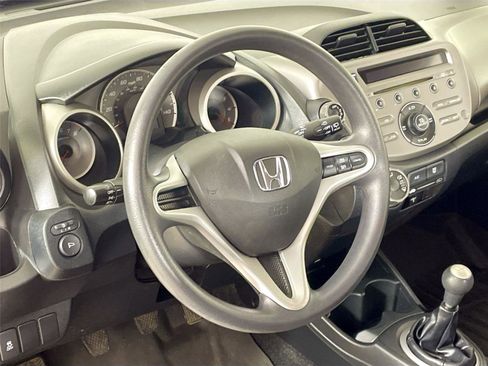 Used 2013 Honda Fit image 12
