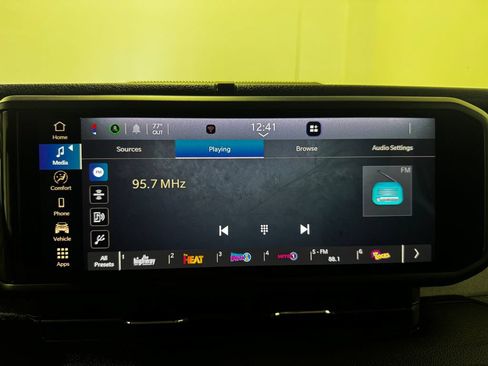 Used 2024 Jeep Wrangler Unlimited Sport AWD/4WD image 27